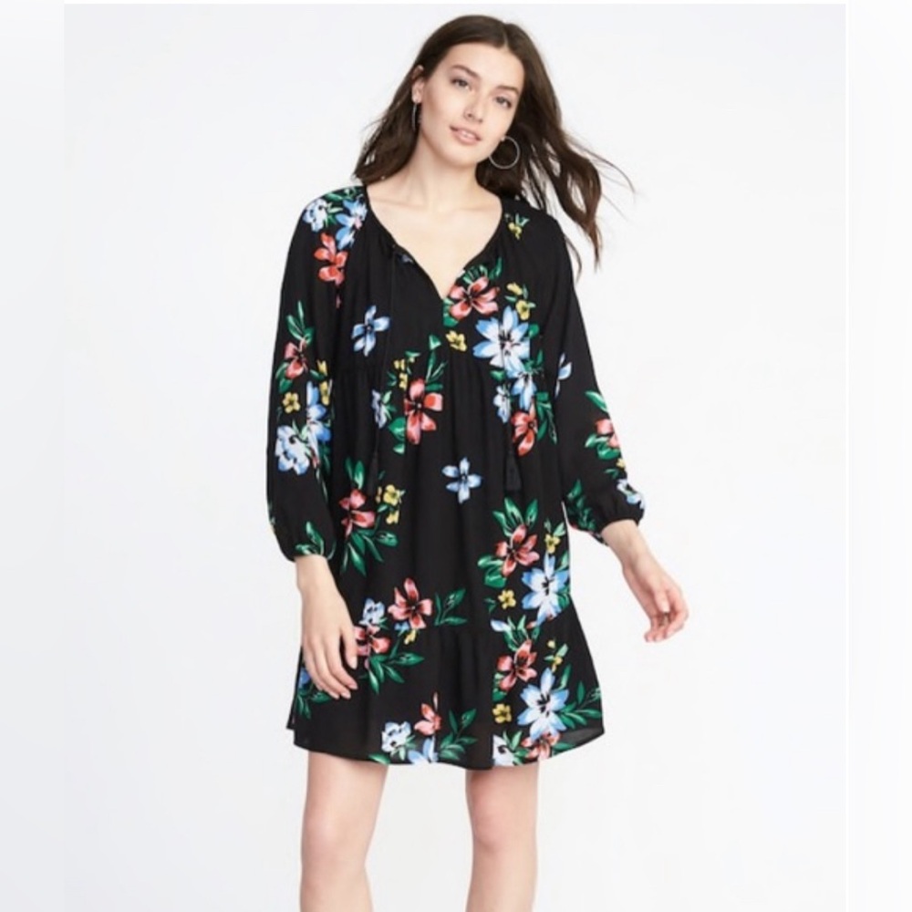 NWT Old Navy Black Floral Boho Tassel-Tie Swing Dress